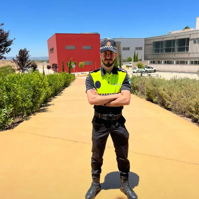 Ángel, alumno de CordoPoL, durante el curso de ingreso celebrado en Linares.